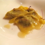 Ravioli di cotechino con salsa di lenticchie