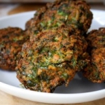 Polpette agli asparagi con crema ai formaggi
