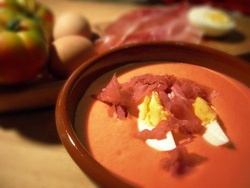 Un buonissimo piatto spagnolo, il salmorejo