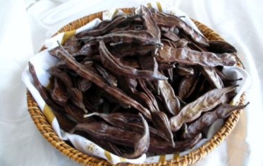 farina di carrube