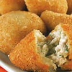 Ecco dei deliziosi Arancini Brasiliani, Coxinha
