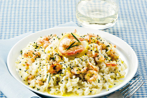 Ecco un delizioso risotto con limone e gamberetti