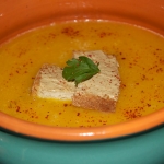 Ricette curiose: una densa e cremosa zuppa di zucca