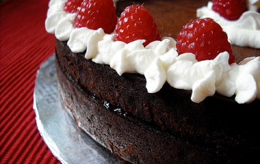 torta al cioccolato e lamponi