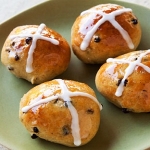 hot cross buns