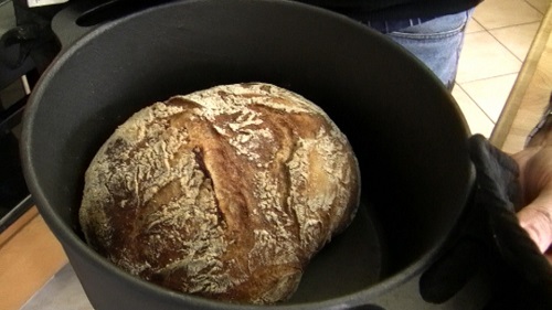 pane in pentola