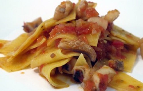 Maltagliati con sugo di seppia