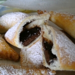 Triangoli farciti di nutella o ciliegia