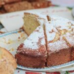 Sofficissima Torta allo Yogurt: la ricetta del dolce per stupire tutti risparmiando