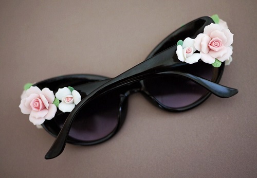 occhiali da sole floreali
